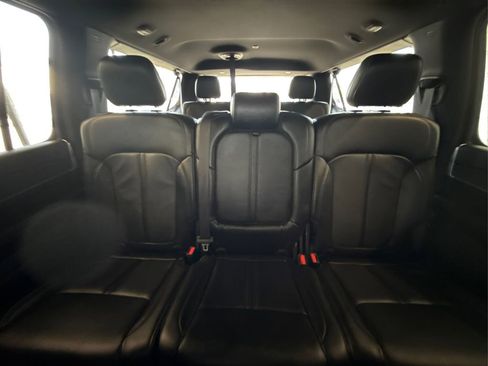 Used 2024 Jeep Wagoneer L Series II w/ Flexible Seating Group image 20