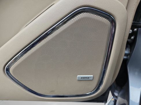 Used 2020 GMC Yukon SLT w/ Premium Edition image 30