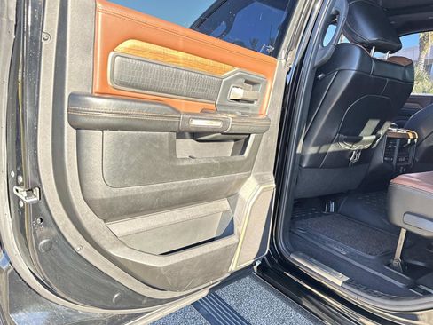 Used 2020 RAM 3500 Limited image 14