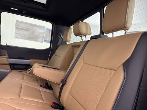 New 2026 Ford F250 Lariat w/ Lariat Ultimate Package image 17