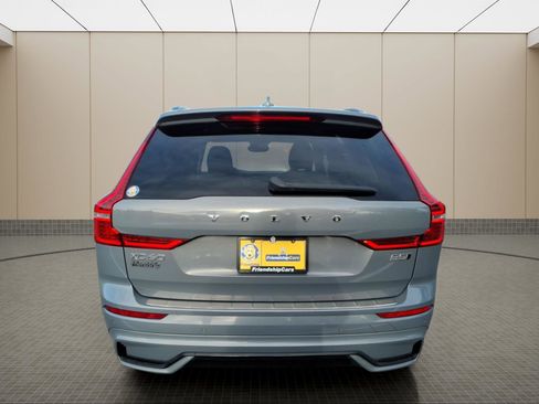 Used 2023 Volvo XC60 B5 Plus w/ Climate Package image 7
