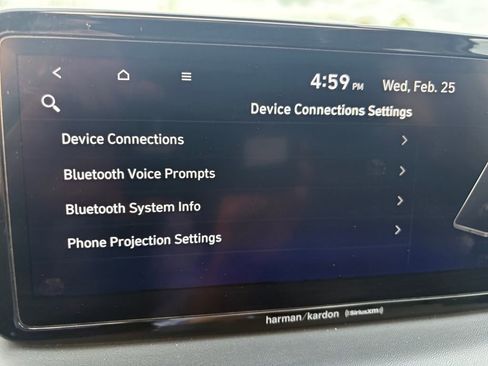 Used 2023 Hyundai Santa Fe SEL w/ Premium Package image 22