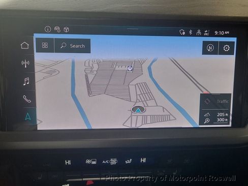 Used 2023 Audi Q4 e-tron Premium Plus w/ Premium Plus image 4