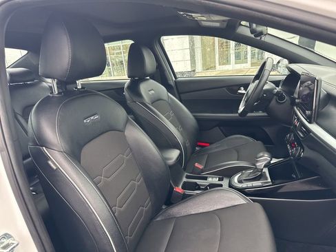 Used 2023 Kia Forte GT-Line w/ GT-Line Premium Package image 18