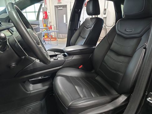 Used 2023 Cadillac XT5 Sportv w/ Platinum Package AWD/4WD image 15