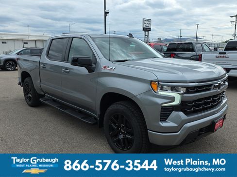 New 2026 Chevrolet Silverado 1500 RST w/ Convenience Package II AWD/4WD image 2