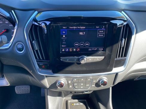 Certified 2023 Chevrolet Traverse LT image 21