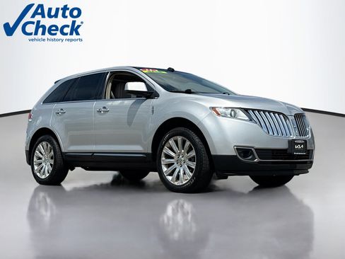 Used 2011 Lincoln MKX 2WD w/ 101A Rapid Spec Order Code image 1