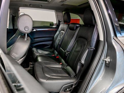 Used 2015 Audi Q7 3.0T Premium Plus w/ Premium Plus Package AWD/4WD image 18