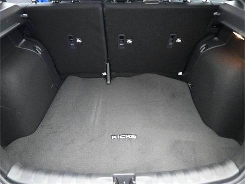 New 2025 Nissan Kicks Play S image 14