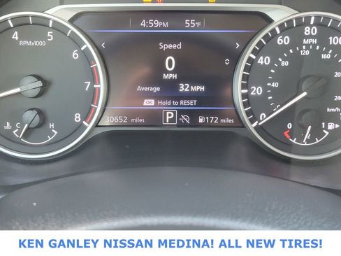 Used 2024 Nissan Sentra SV image 32