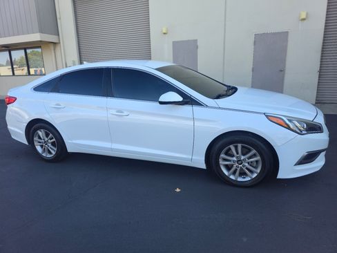 Used 2016 Hyundai Sonata SE FWD image 5
