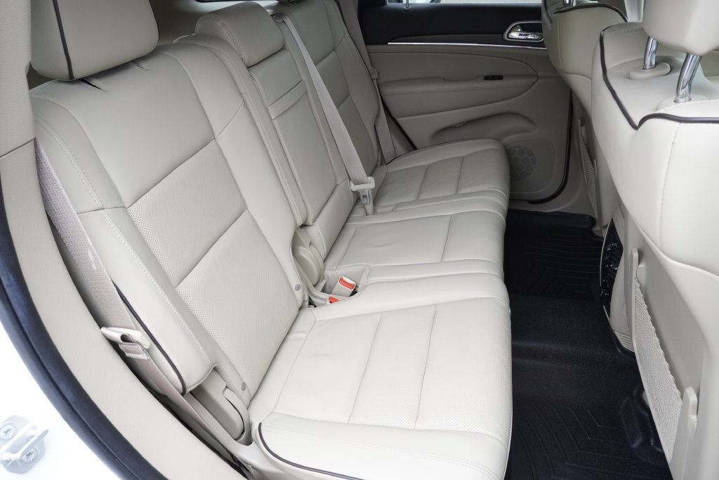 Used 2018 Jeep Grand Cherokee Overland AWD/4WD image 27