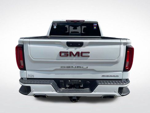 Used 2023 GMC Sierra 1500 Denali w/ Technology Package AWD/4WD image 8