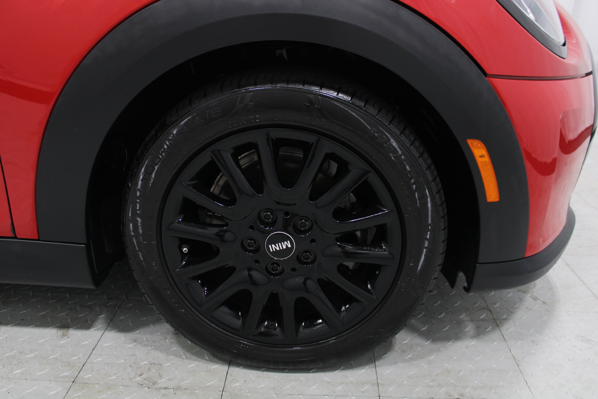 Used 2023 MINI Cooper 2-Door Hardtop FWD image 5
