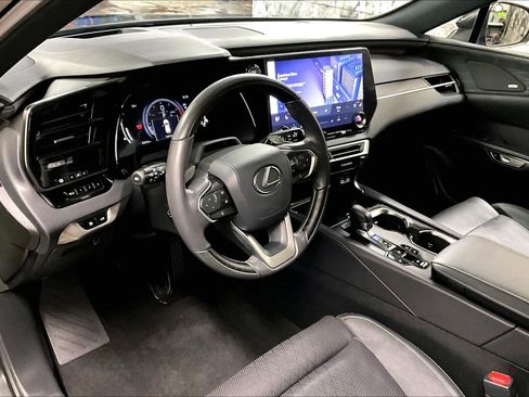 Used 2024 Lexus RX 350 AWD w/ Convenience Package image 17
