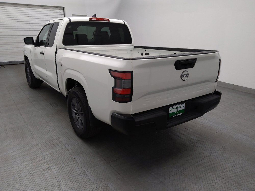 Used 2024 Nissan Frontier S RWD image 5
