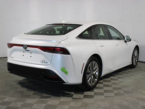 Used 2023 Toyota Mirai w/ Advanced Technology Package RWD image 36