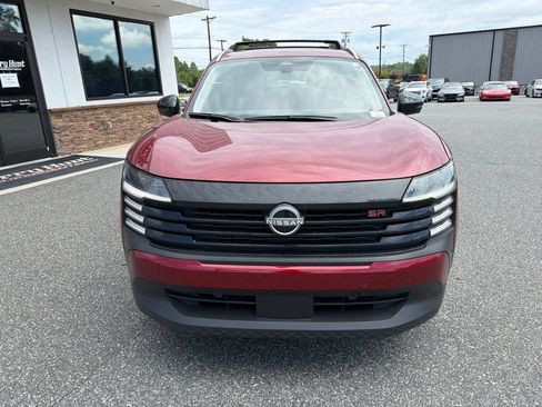 Used 2026 Nissan Kicks SR FWD image 12