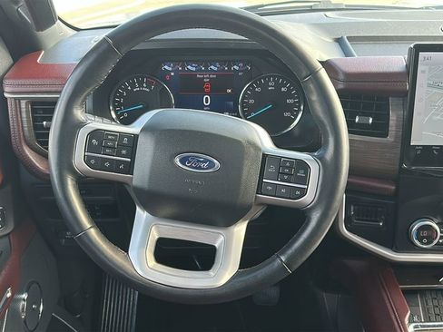 Used 2024 Ford Expedition Max Limited image 23