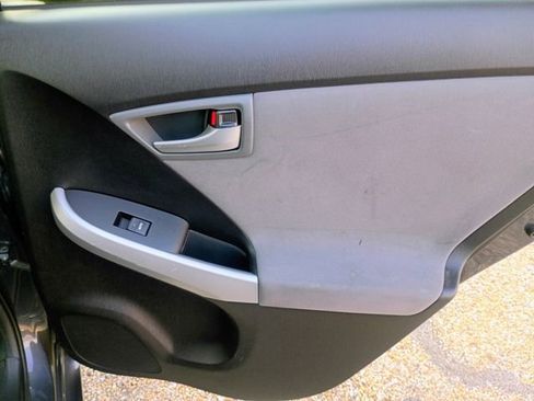 Used 2013 Toyota Prius Three w/ Solar Roof Pkg FWD image 47