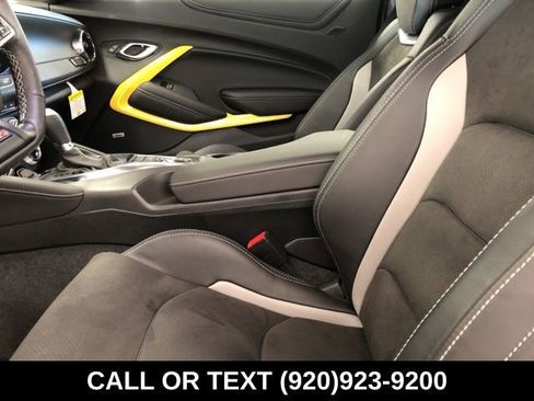 Used 2020 Chevrolet Camaro SS RWD image 16