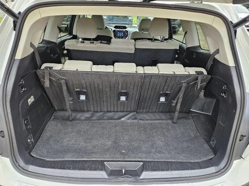 Used 2019 Subaru Ascent Premium AWD/4WD image 19