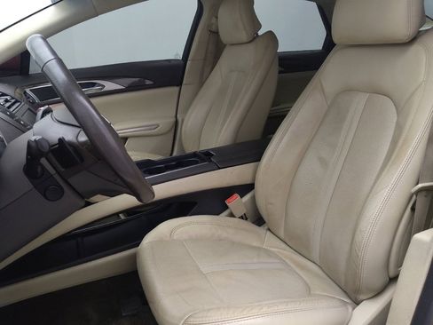 Used 2013 Lincoln MKZ image 17