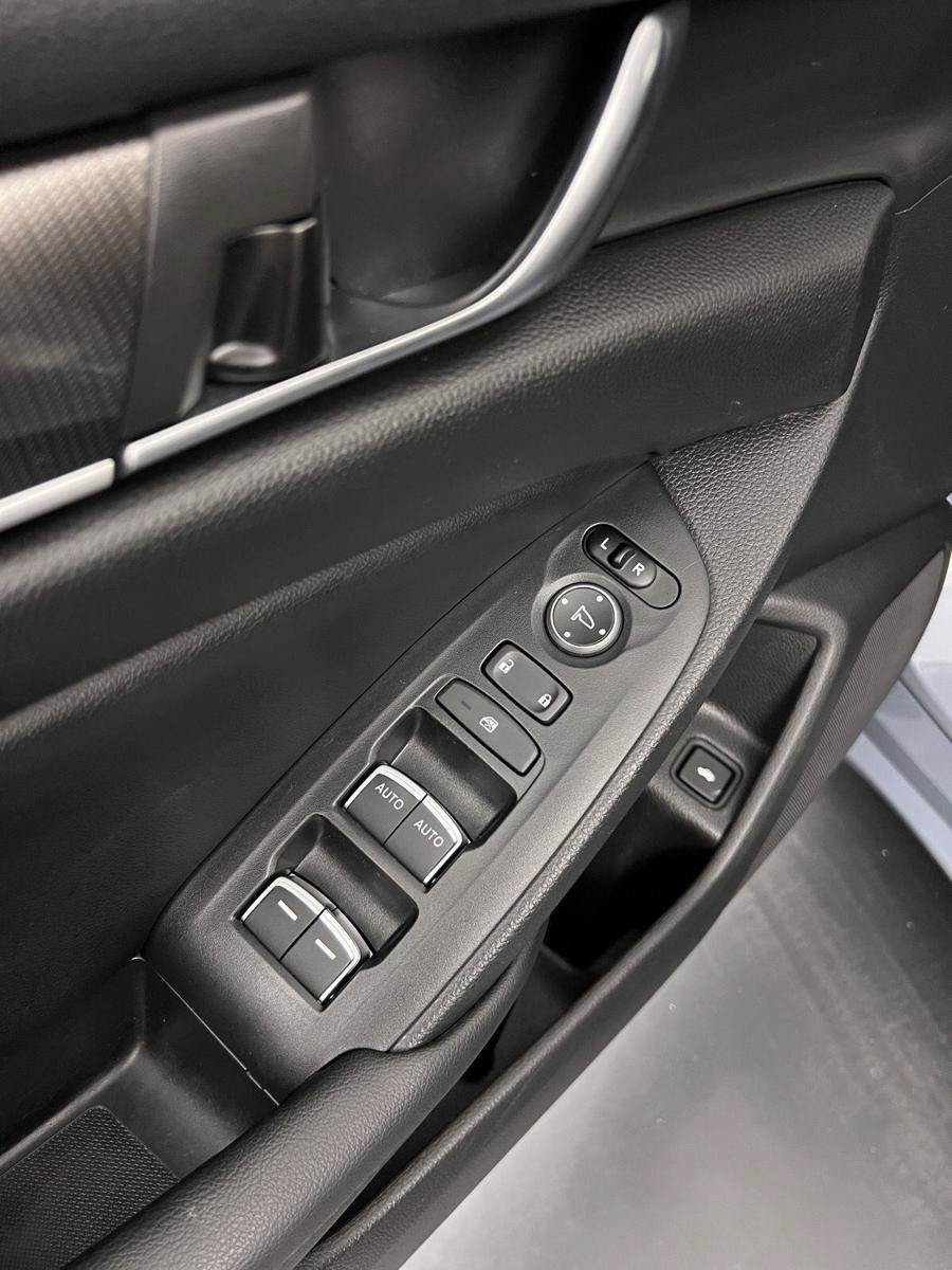 Used 2022 Honda Accord Sport image 29