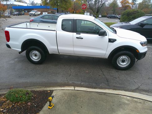 Used 2019 Ford Ranger XL w/ Equipment Group 101A Mid image 18