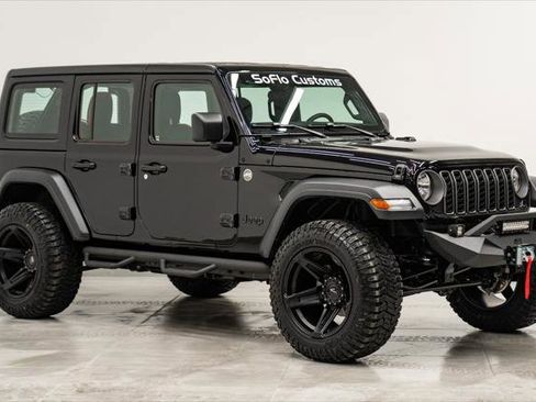 Used 2026 Jeep Wrangler Unlimited Sport image 4