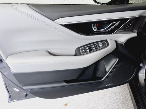 Used 2025 Subaru Legacy Limited image 15