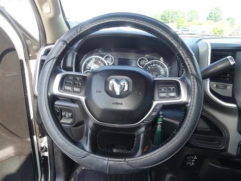 Used 2019 RAM 5500 SLT w/ Quick Order Package 2YG SLT image 19