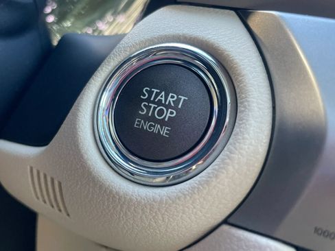 Used 2013 Lexus ES 350 w/ Luxury Pkg FWD image 34
