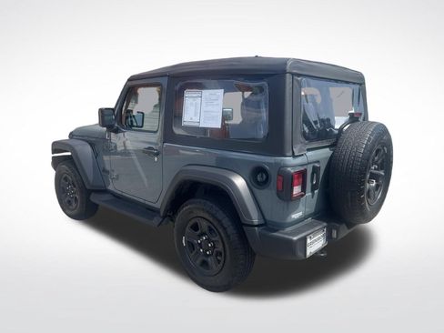Used 2025 Jeep Wrangler Sport AWD/4WD image 3
