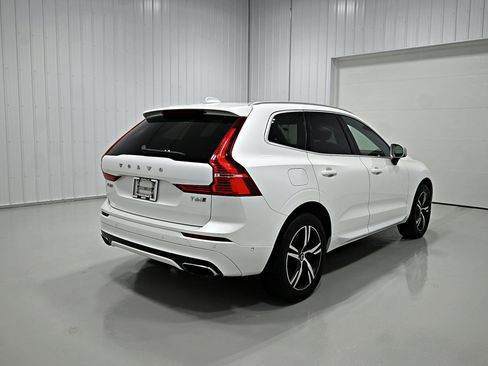 Used 2018 Volvo XC60 T6 R-Design w/ Vision Package AWD/4WD image 36