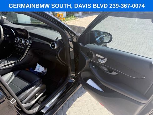 Used 2020 Mercedes-Benz GLC 300 image 24