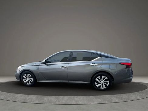 Used 2019 Nissan Altima 2.5 S image 8