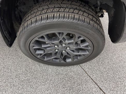 Used 2025 Jeep Grand Cherokee Summit w/ Obsidian Package image 8