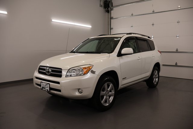 Used 2007 Toyota RAV4 Limited AWD/4WD image 5