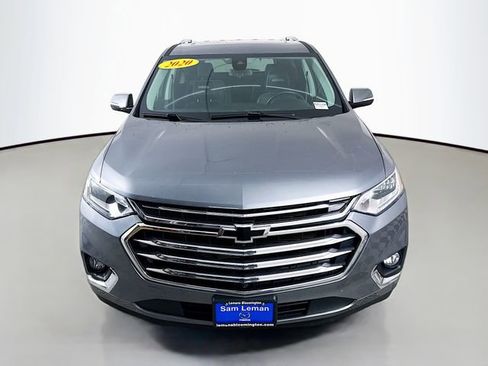 Used 2020 Chevrolet Traverse High Country image 2