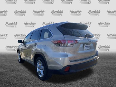 Used 2016 Toyota Highlander Limited image 8