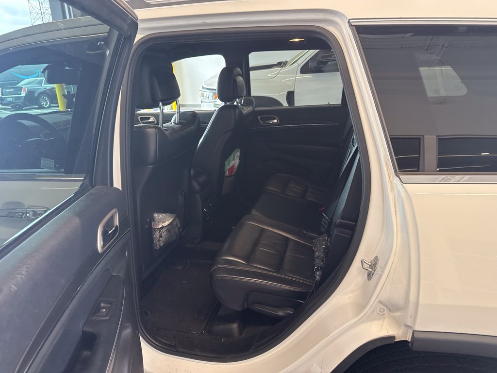Used 2015 Jeep Grand Cherokee Limited AWD/4WD image 5