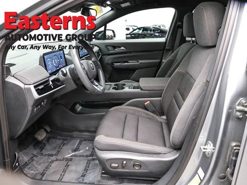 Used 2024 Honda Prologue EX image 14