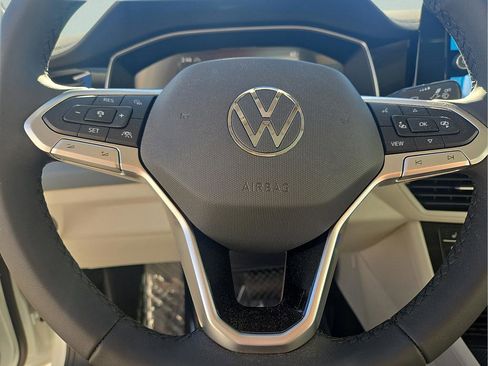 New 2026 Volkswagen Jetta SE image 25