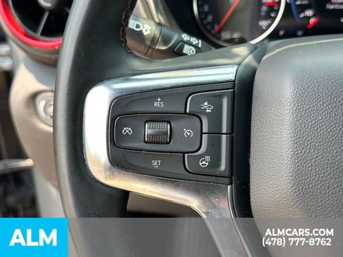 Used 2025 Chevrolet Blazer RS FWD image 30
