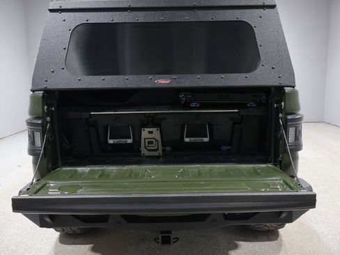 Used 2022 Jeep Gladiator Mojave w/ Cold Weather Group image 5