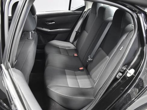 Certified 2023 Nissan Sentra SV FWD image 29
