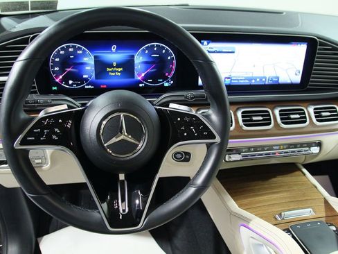 Used 2024 Mercedes-Benz GLE 350 4MATIC image 21