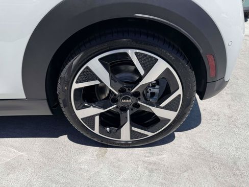 New 2026 MINI Cooper S FWD image 7